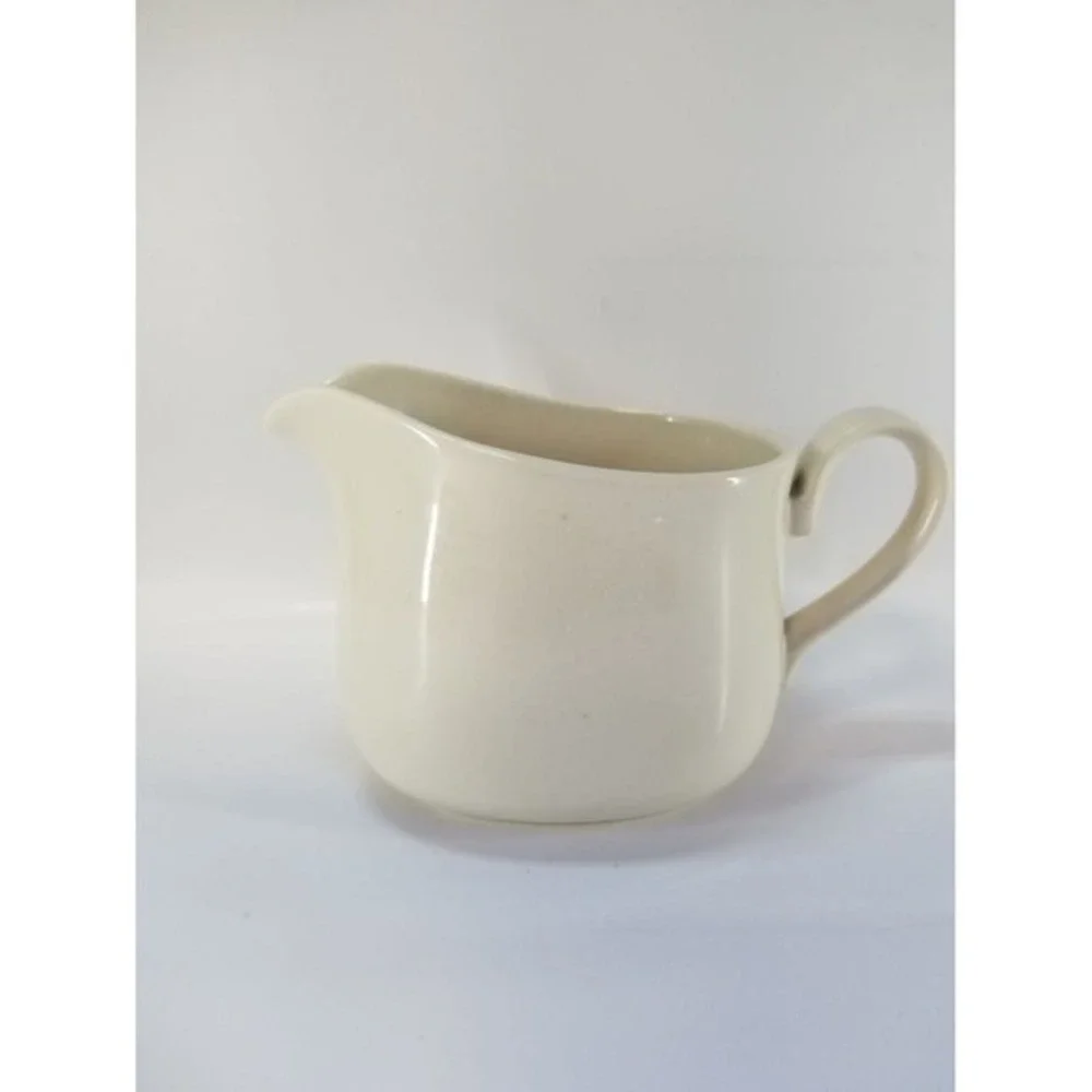 Corning Cream‎ Pitcher White Stoneware B1-TY Vintage Microwave Safe Ceramic
